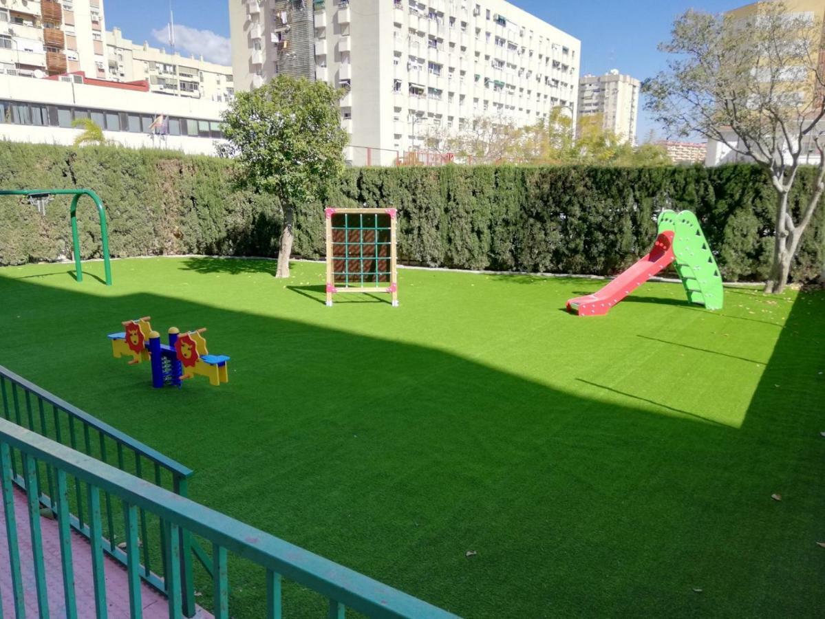 Apartamento Aurora Málaga Extérieur photo