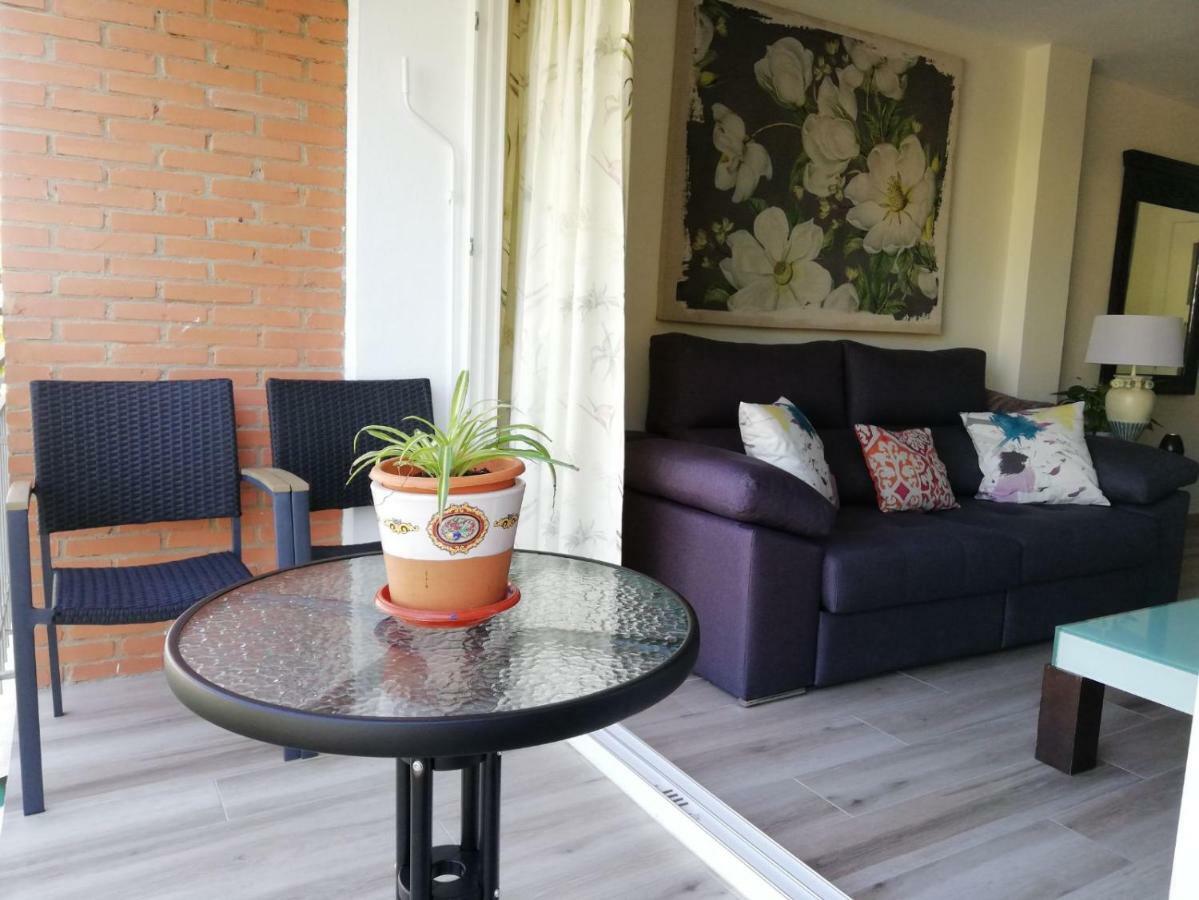 Apartamento Aurora Málaga Extérieur photo