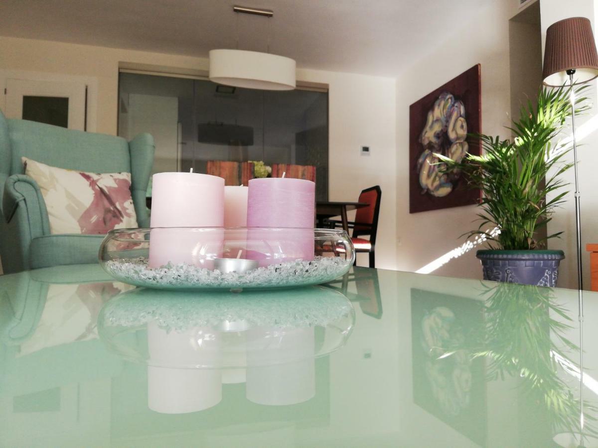 Apartamento Aurora Málaga Extérieur photo