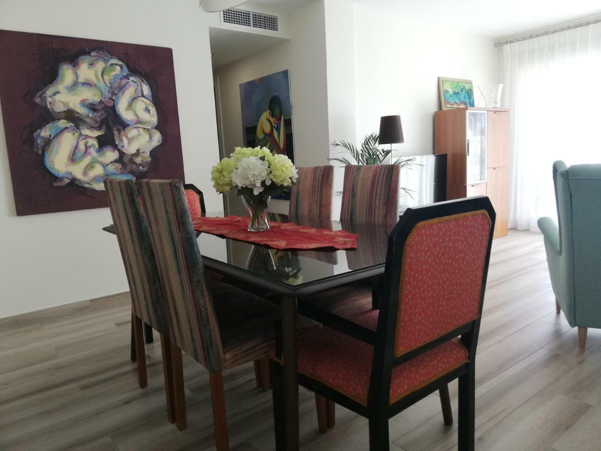 Apartamento Aurora Málaga Extérieur photo