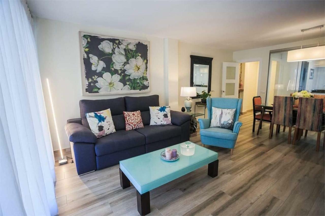 Apartamento Aurora Málaga Extérieur photo