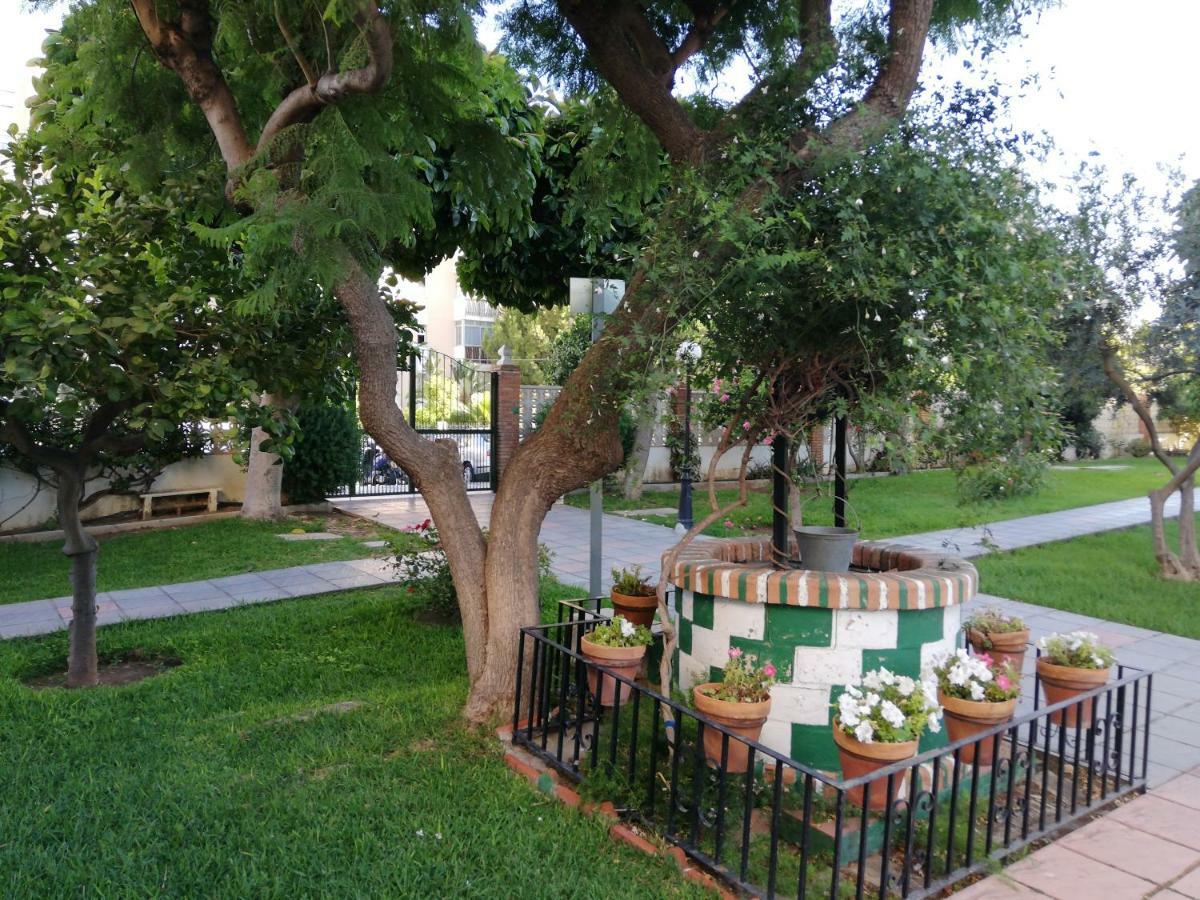 Apartamento Aurora Málaga Extérieur photo